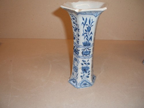 Vaas met ornamentaal-floraal decor