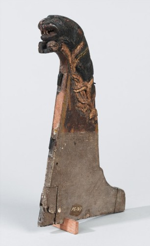 Model van een roer, versierd met een bever.
