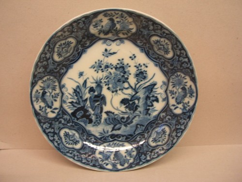 Schotel met chinoiserie decor