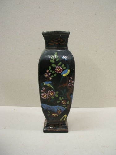 Vaas met chinoiserie decor