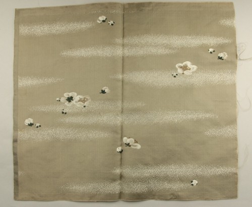 Sierdoek met decor van bloemen