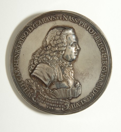 Oranjepenning op het erfstadhouderschap van Willem Carel Hendrik Friso