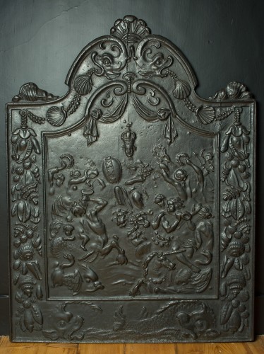 Haardplaat met decor in relief