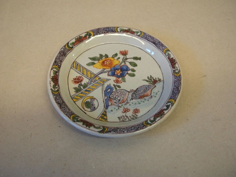 Schotel met chinoiserie decor