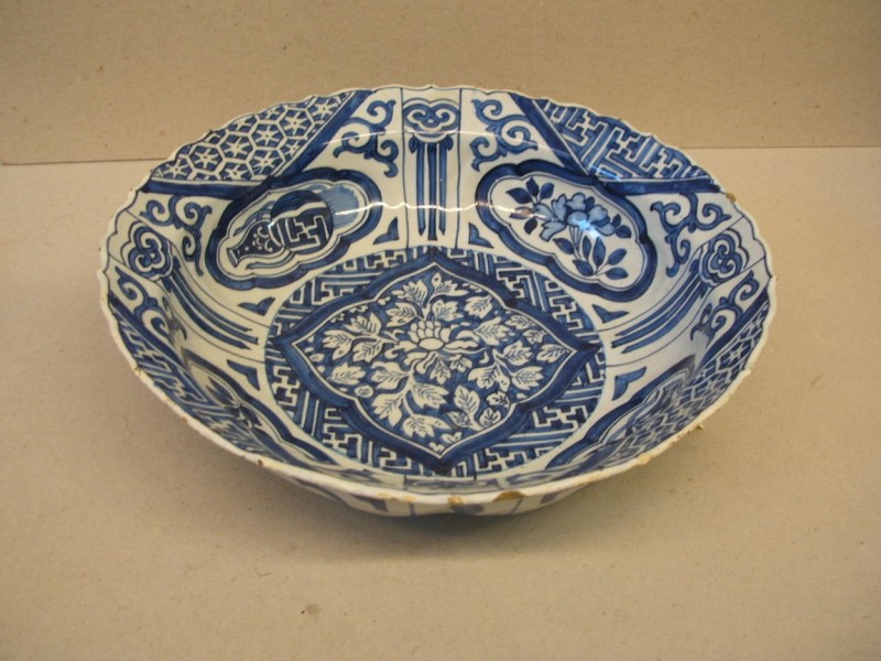 Klapmuts met chinoiserie decor