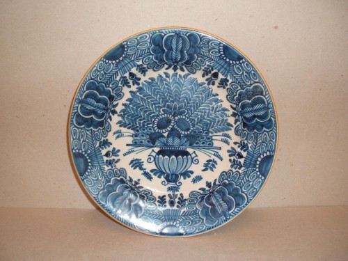 Bord met chinoiserie decor