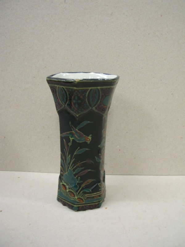 Vaas met ornamentaal-floraal decor