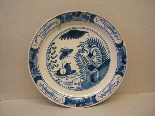 Schotel met chinoiserie decor