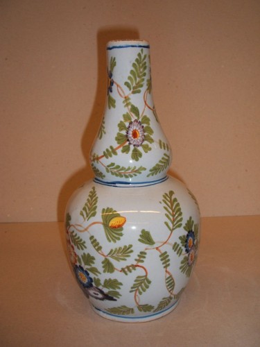 Vaas met floraal decor; model Popta servies