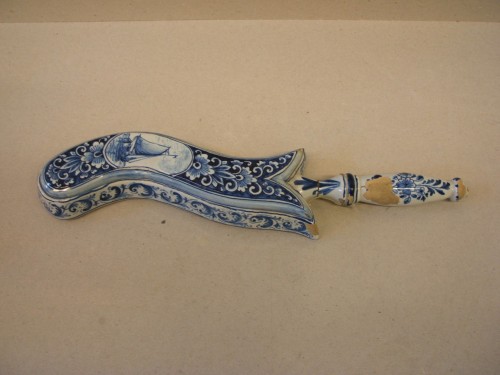 Tafelschuier met landschapsdecor