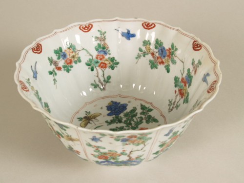 Kom met decor van vogels en bloemen, famille verte