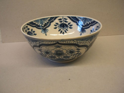 Kom met chinoiserie decor