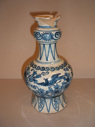 Vaas met ornamentaal-floraal decor