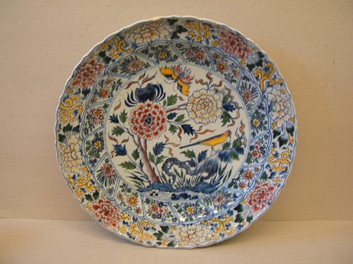 Schotel met chinoiserie decor