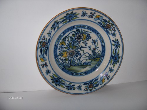 Schotel met chinoiserie decor