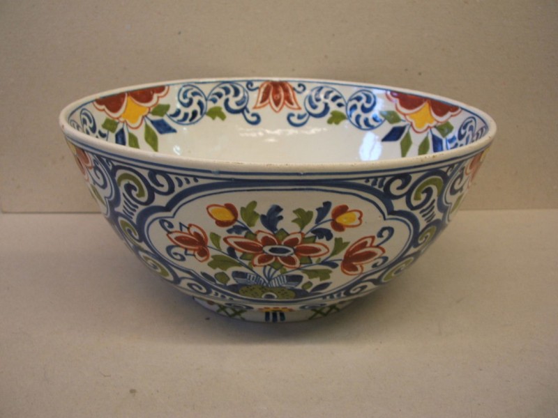 Kom met chinoiserie decor